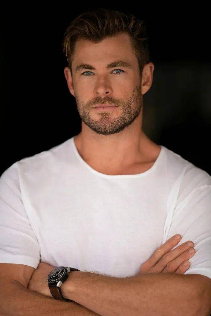 演员奥丁不满漫威:我演这个角色没有意义!_表演_雷神_老爷子