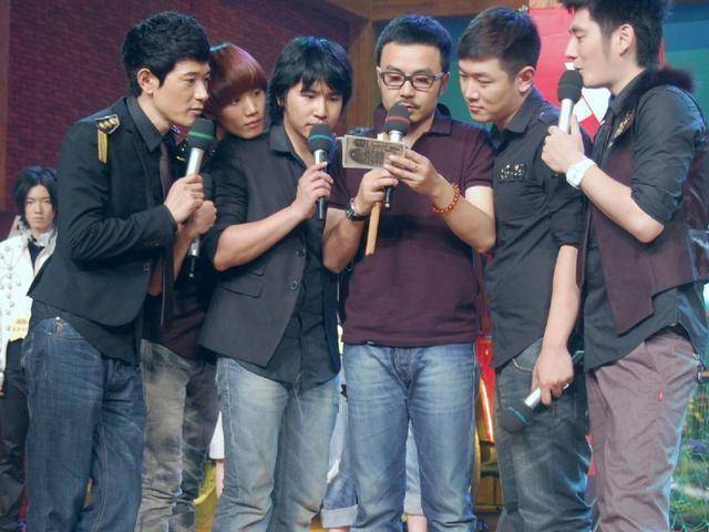 欧弟公开为汪涵庆生,两人喝酒到天亮,上演"世界大和解"_离开_节目组