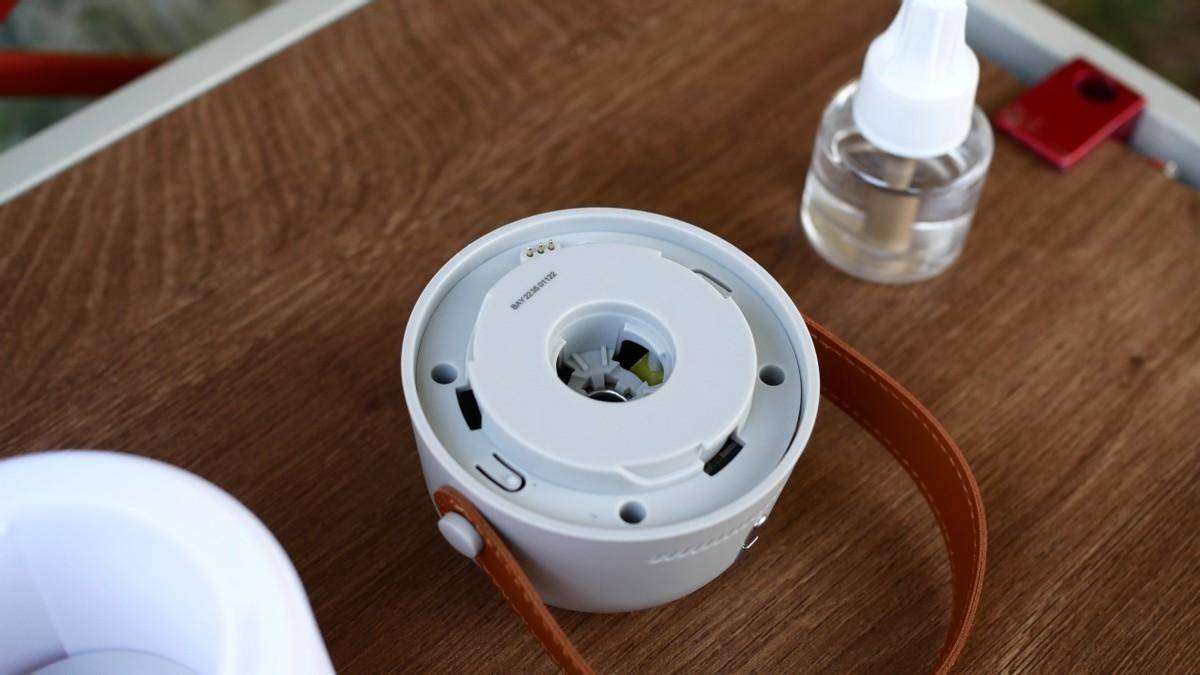 夏季露营好物分享:纳拓小白驱蚊营灯,精致与氛围兼顾,还能驱蚊