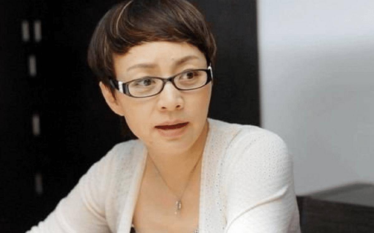 愧对于大儿子巴图,不会辜负小儿子英如镝,把他当做宝_宋丹丹_梁欢