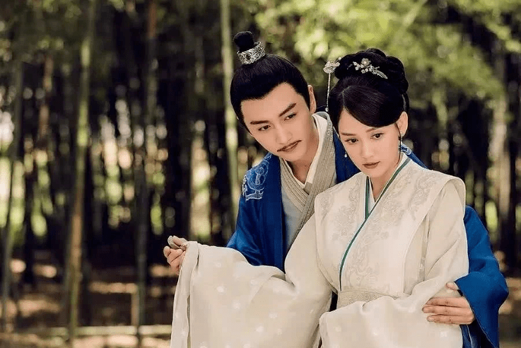 独孤伽罗:历史上唯一与皇帝并尊为"二圣"的共享皇权皇后_杨坚_隋文帝