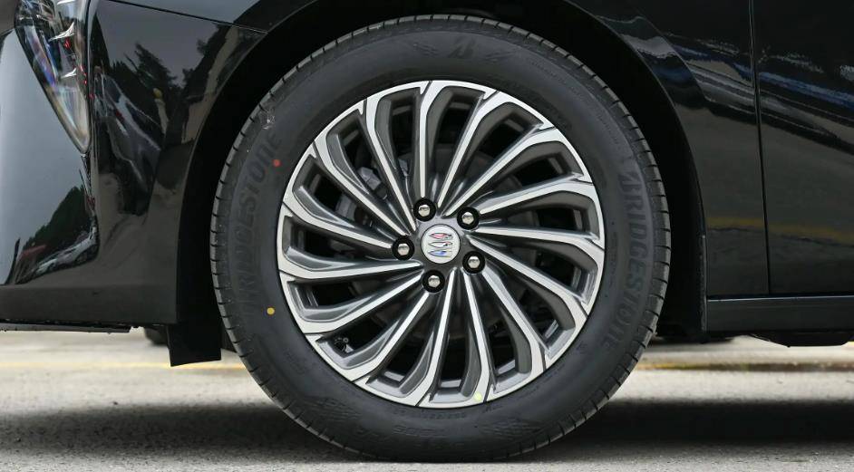 新款君越4个配置,哪个配置最值得买?_搜狐汽车_搜狐网