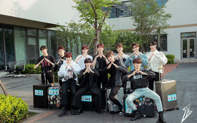 r1se男团cp名:周震南真的是人见人爱,赵让的cp名最搞笑_组合_名字