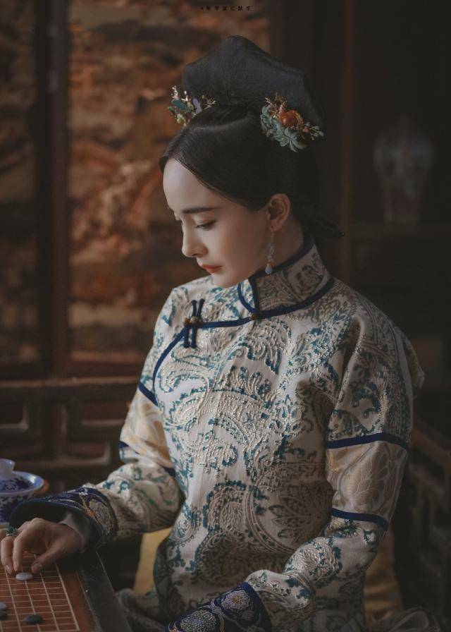 时隔八年,杨幂再演清宫戏,晴川回来了,你心里有什么感触吗?