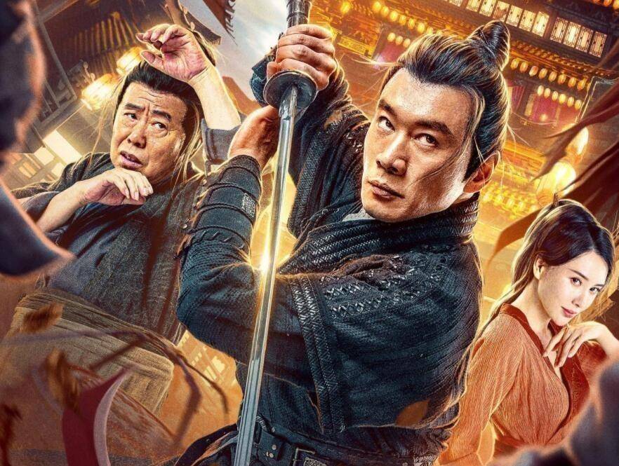 《武松血濺獅子樓》,其中放下顏面和身價飾演武大郎的潘長江引起了