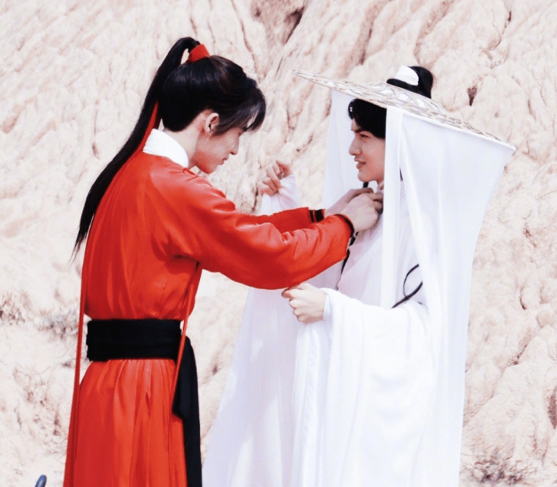 《吉星高照》造型跟服化道不给力,谢怜花城翻拍有点难_翟潇_观众_服装