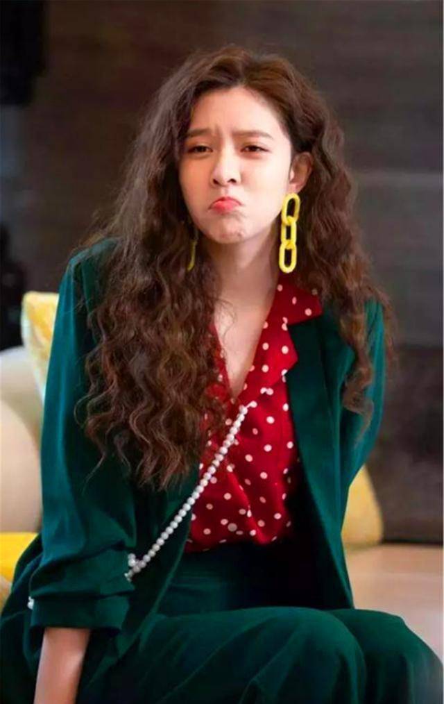 她拒绝富豪表白,直言喜欢张一山,网友们纷纷支持_宋妍霏_富商_舞蹈