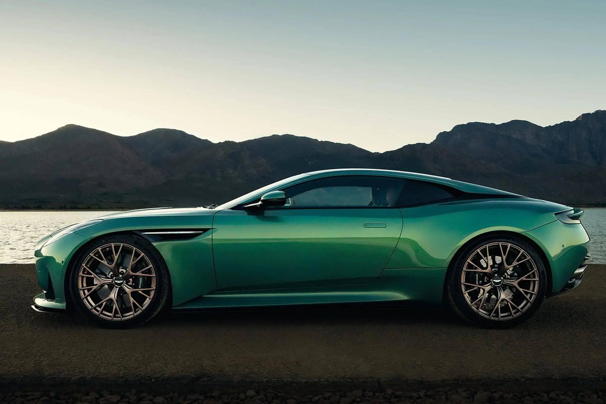 全新阿斯顿·马丁db12正式上市,售价251.8万元_搜狐汽车_搜狐网