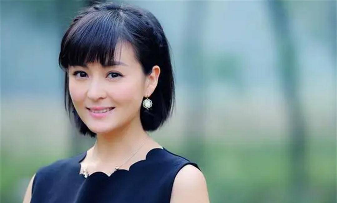 哲哲皇后-邬倩倩:当三又被三?