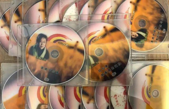 停播11年后,我才看懂她_张越_女性_节目