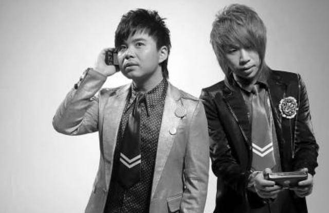 同是水木年华的成员,李健单飞后走红,他清华毕业转行卖农产品_缪杰