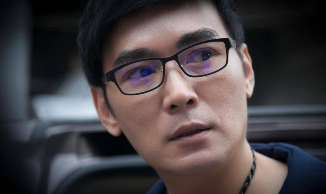 焦恩俊:两段失败婚姻,54岁依旧单身,女儿是他唯一的依靠_黄宛林_父母