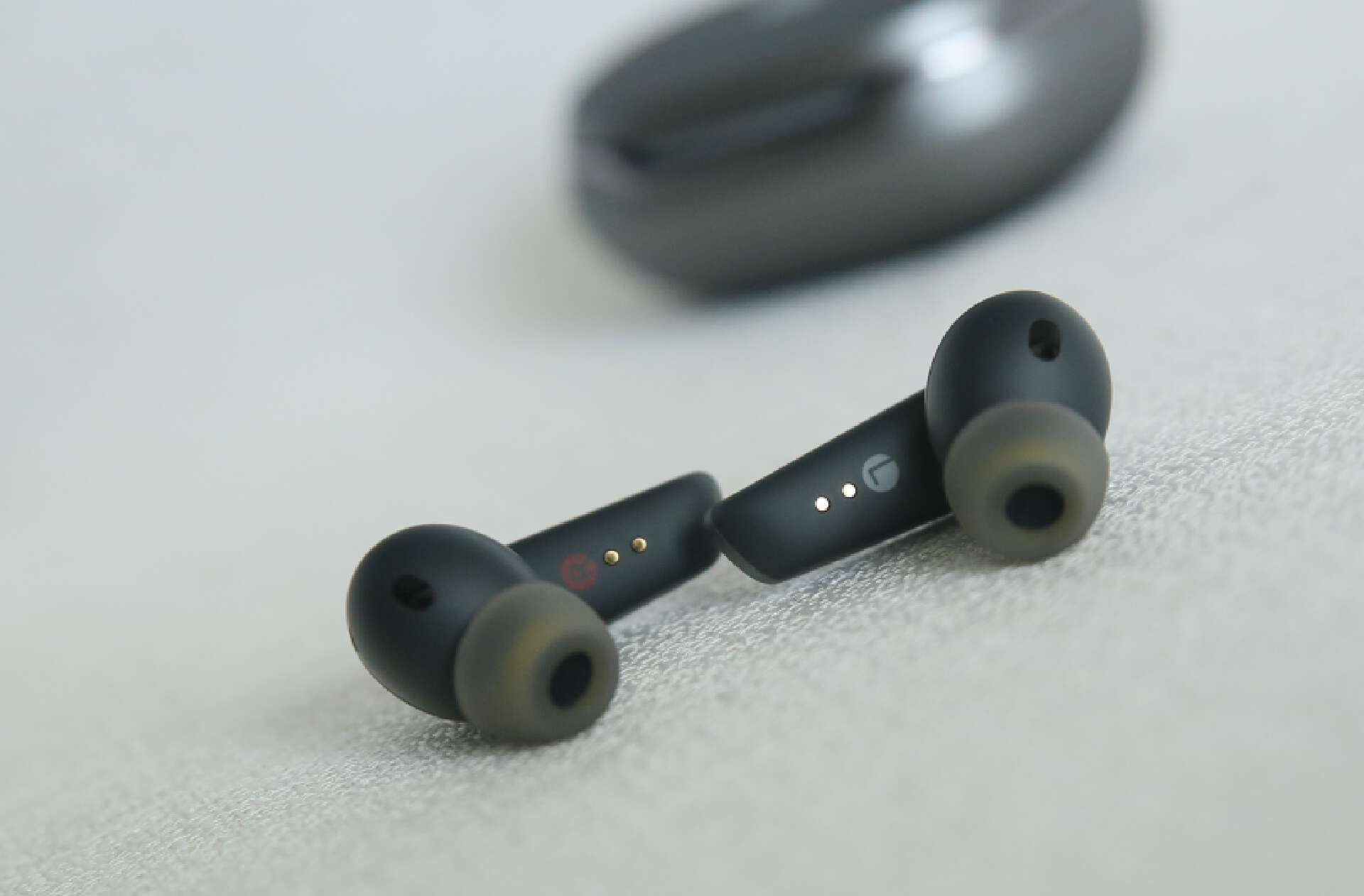 是徒有其表,还是名副其实,深度体验漫步者旗舰耳机-NeoBuds Pro 2