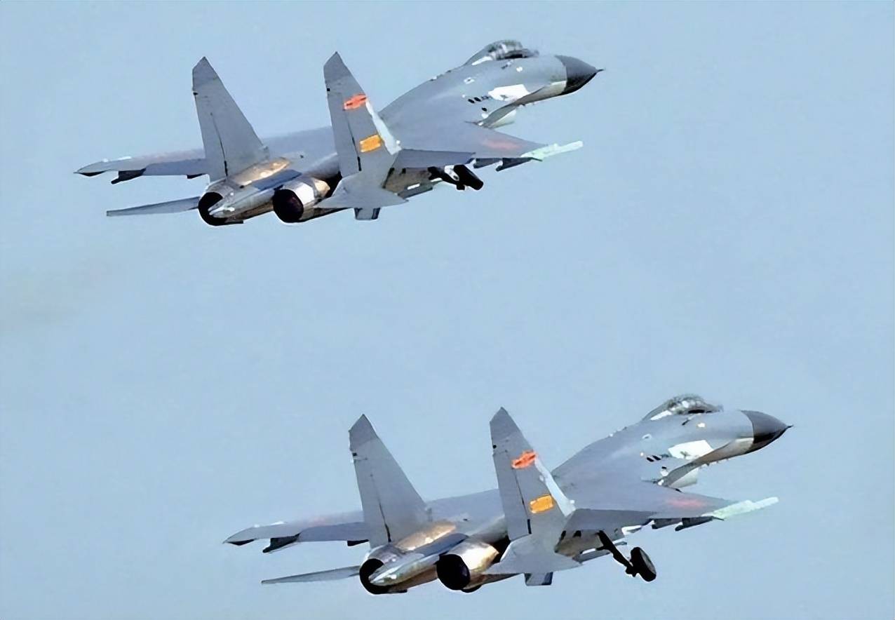 300多架歼11b战机,全部升级改进,战斗力到底有多强?_我国_解放军_进口