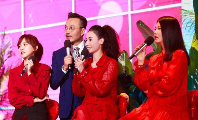 汪涵一听李湘拉自己下水,立马比划两下,谁都知道她家10万一月_张柏芝