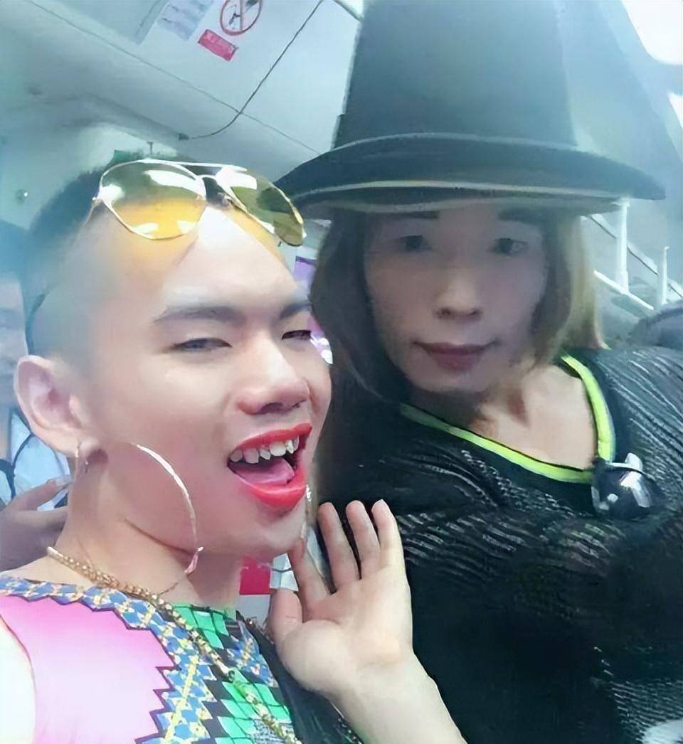 "14年"百元哥搞j"事件,如今俩人怎么样了_公司_穆易_网友