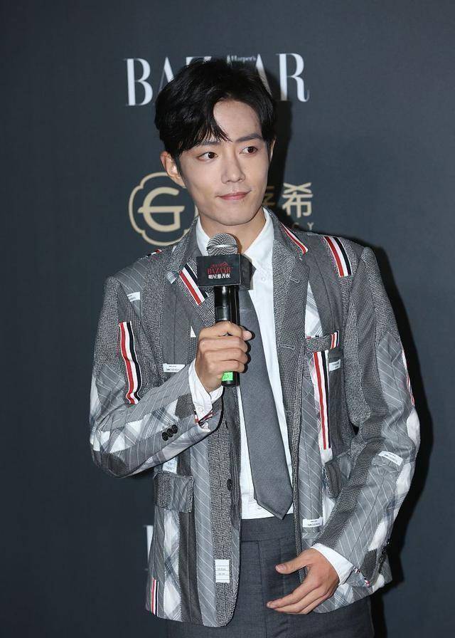 肖战物料被偷跑?李宁线下店员工发截图_华晨宇_品牌_相关