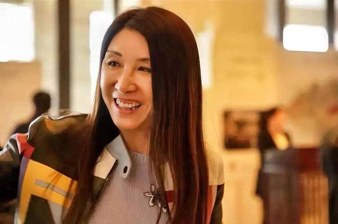 探秘辽宁"沈阳女首富"的背后故事:控制19家企业,市值259.