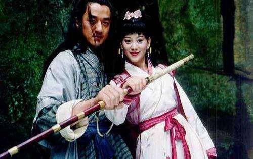 岳不群真正厉害之处,只用四步就让岳灵珊变心,最后一步最重要_林平之