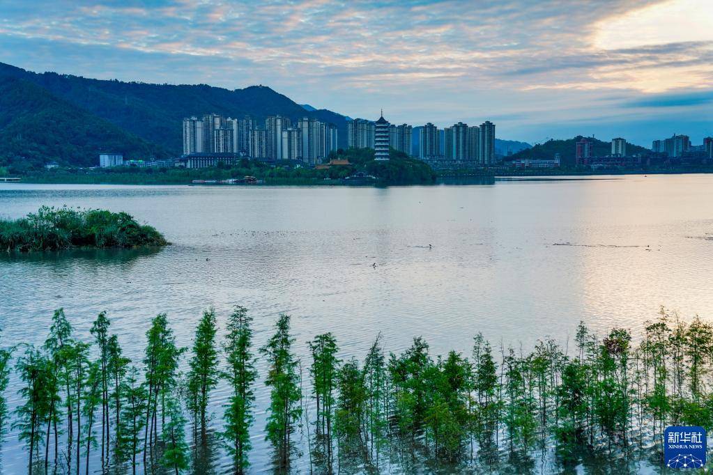 开州的汉丰湖_开县_小城_滨湖公园