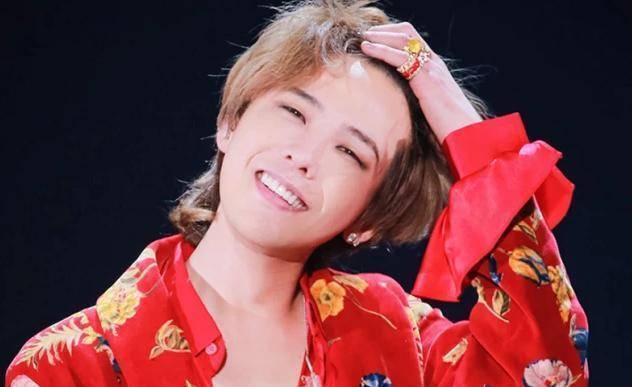 好兄弟top晒出权志龙女装照,gd也太美了吧_bigbang_组合_一定的