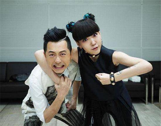 许嵩恋上刘美麟?音乐才子亲自为节目炒作?师徒间为啥不靠谱?