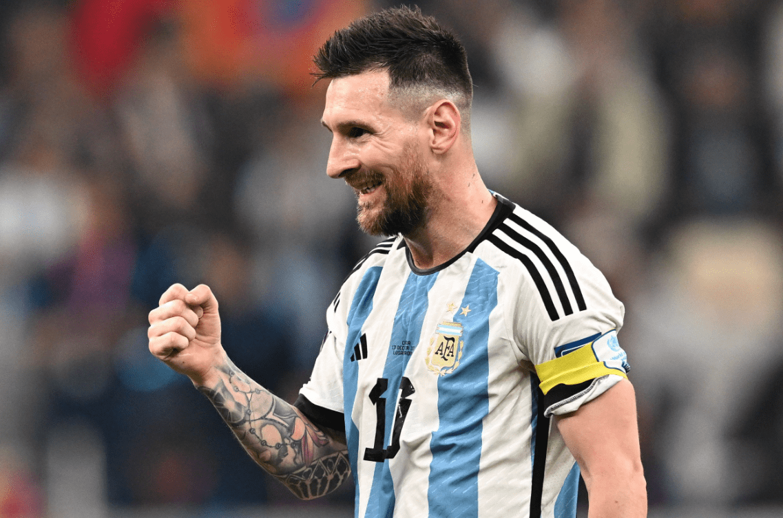 巴萨或给梅西提供初步合约,年薪1300万欧_球员_工资_欧元