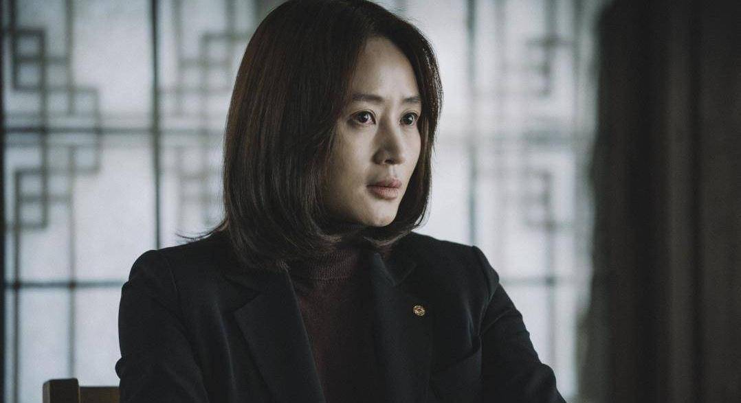 都以为金惠秀的生活是无比光鲜的,但其实金慧秀曾经倾家荡产为母还债