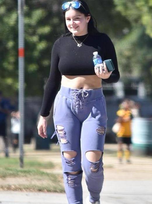 谁说胖妹子不能穿露脐装?