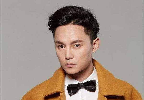 尹正追星成功,娱乐圈的粉丝都那么喜欢偶像吗?_一个人_人们_长相