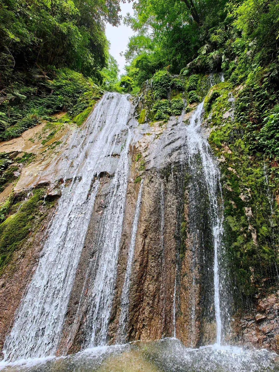 成都郊县深山 溯溪徒步打卡瀑布有路线轨迹_建议_地方_导航