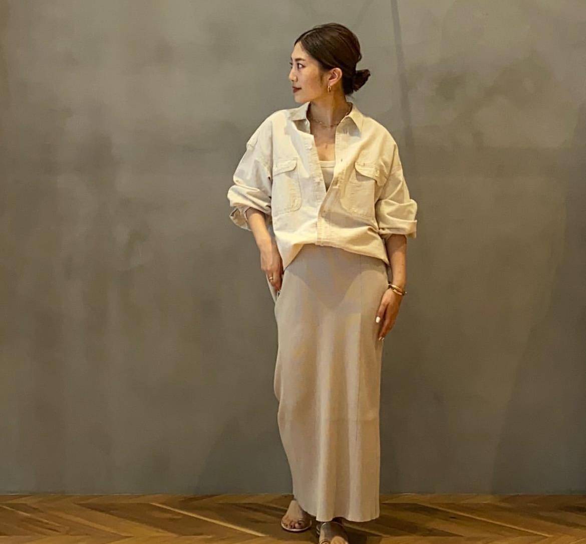 她才1米53,穿搭让人眼前一亮_黑色_时尚_deu