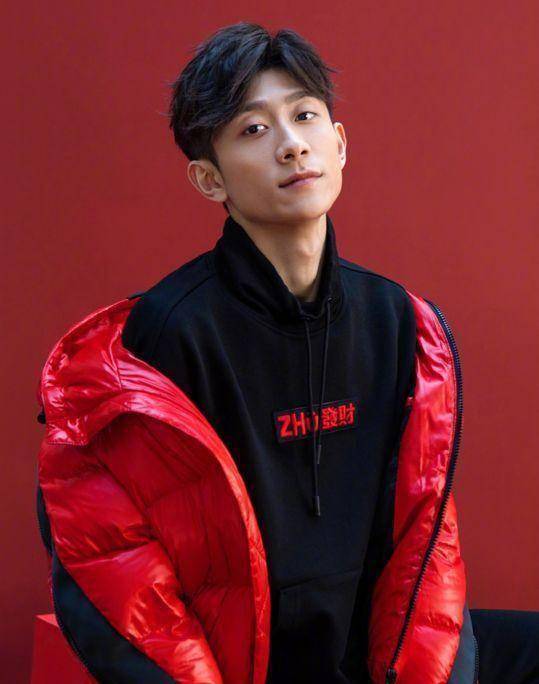 娱乐消息:王一博 张一山 倪妮 沈梦辰 马思纯 江疏影 周扬青_工作