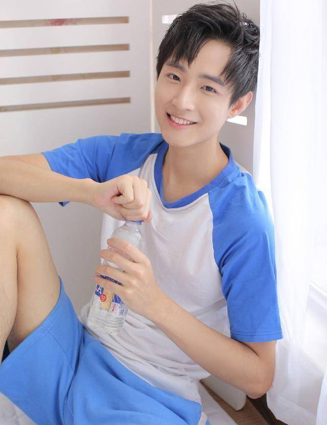 张梓橙_少年_黄景瑜