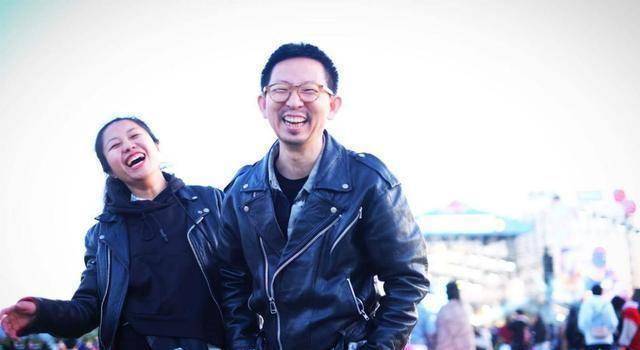 丁太升连续数次发文怒怼郭敬明:他就是个笑话_丁太升_评价_刘维