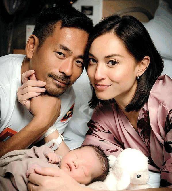 踹陈柏霖插足豪门婚姻,3年3胎收12亿仍无名无份_洗米_mandy_英国