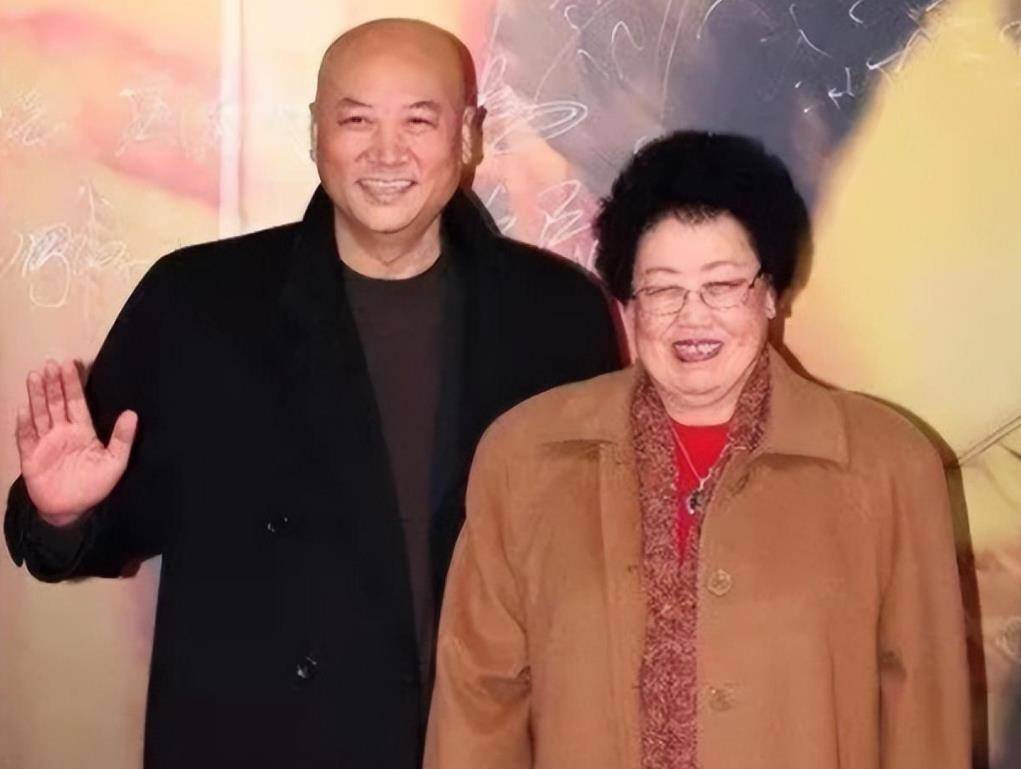 唐僧迟重瑞终究在"傍女子"的路上付出代价_陈丽华_孙悟空_豪门