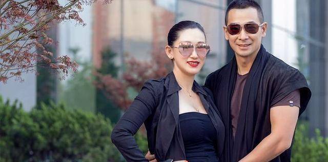 老婆晒11岁大女儿生活照,五官长相和赵文卓像极了,超有范_张丹露_身材