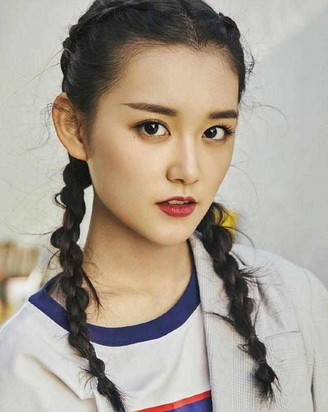 蒋依依_侵权_少女