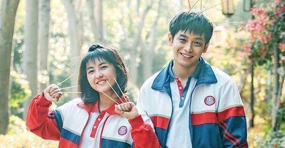 张子枫的荧屏初吻好甜,妹妹是真的长大了,你喜欢她吗?_电影_彭昱_彭彭