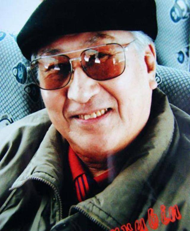 表演配音双栖,《地下尖兵》饰艾永伯,为阿米尔配音_陈汝斌_电影_保密