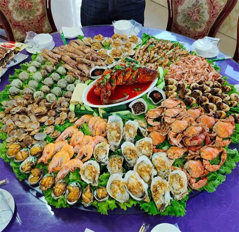 辽宁葫芦岛兴城市觉华岛海天雅园农家院,各种海鲜大咖,吃到爽!