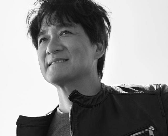 周华健评价歌手,意外暴露肖战"真实"名字,粉丝评论都沸腾了_老前辈
