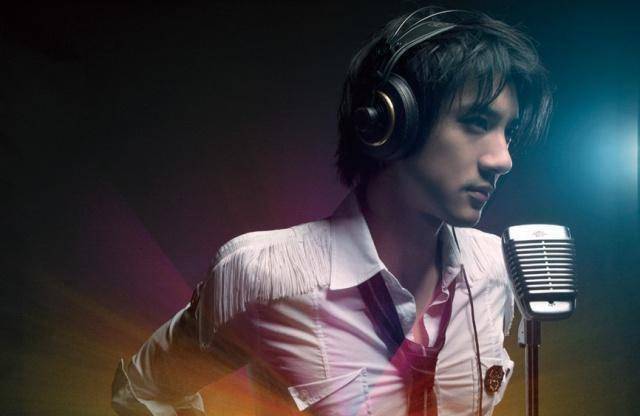 华语乐坛2000年后的新四大天王,承载了无数人的回忆_周杰伦_王力宏