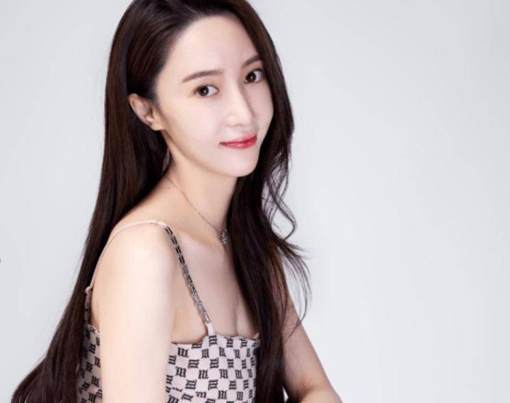 专访无忧主播unee彤彤:没有浪费的人生经历,一切是最好的安排_直播间