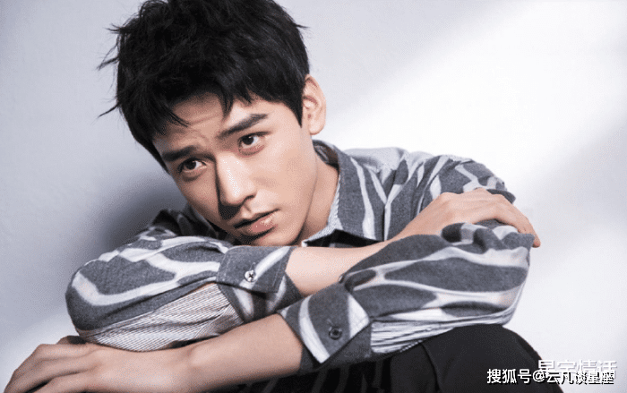 龚俊:为什么立单身人设呢?男女演员就不能谈恋爱结婚了?