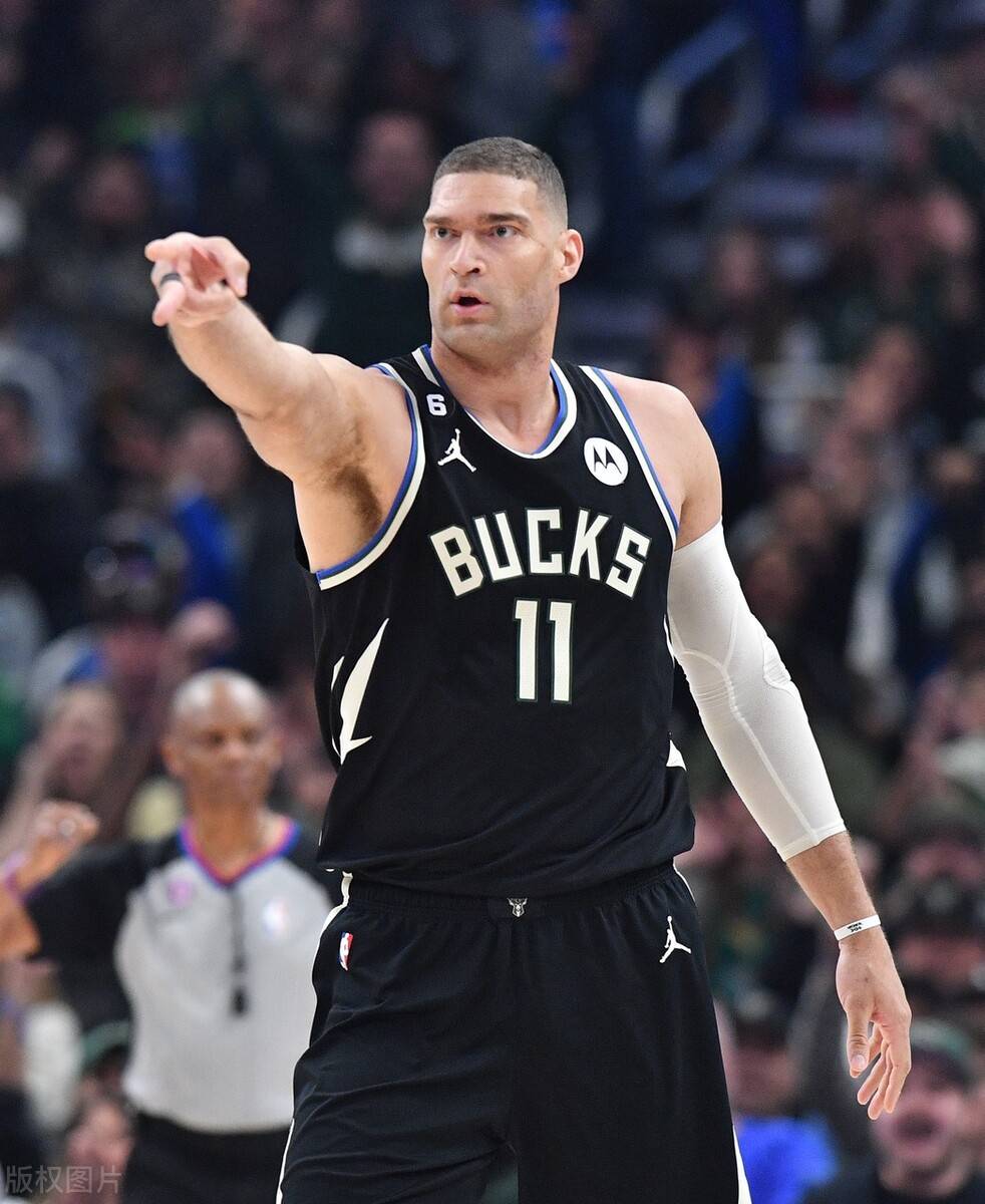 洛佩兹_赛季_密尔沃基雄鹿