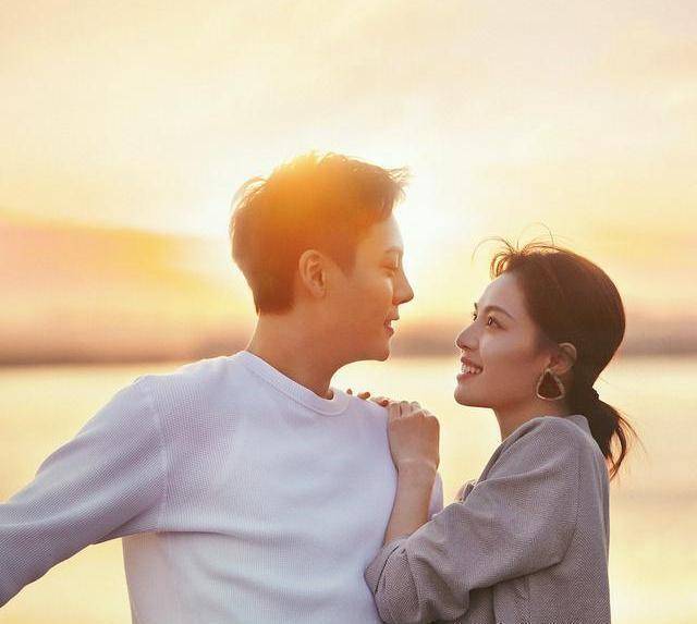 谭松韵新作被抢未婚夫,徐姑姑变"渣男",钟楚曦饰女一_罗晋_朝颜_电影