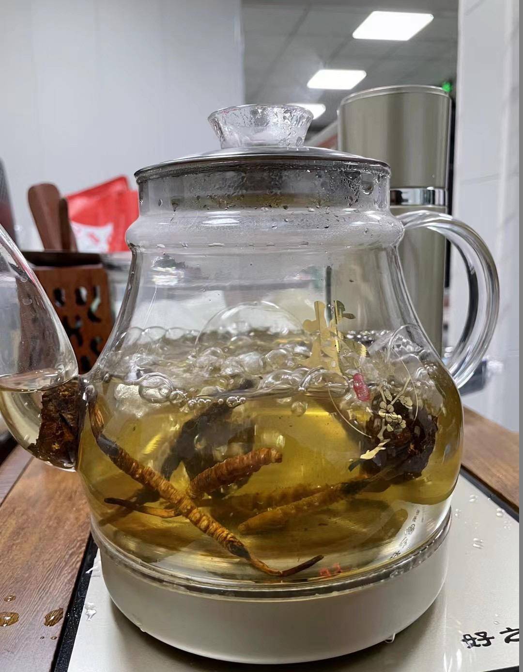 冬虫夏草泡水攻略,您泡对了吗?_建议_方法_保健