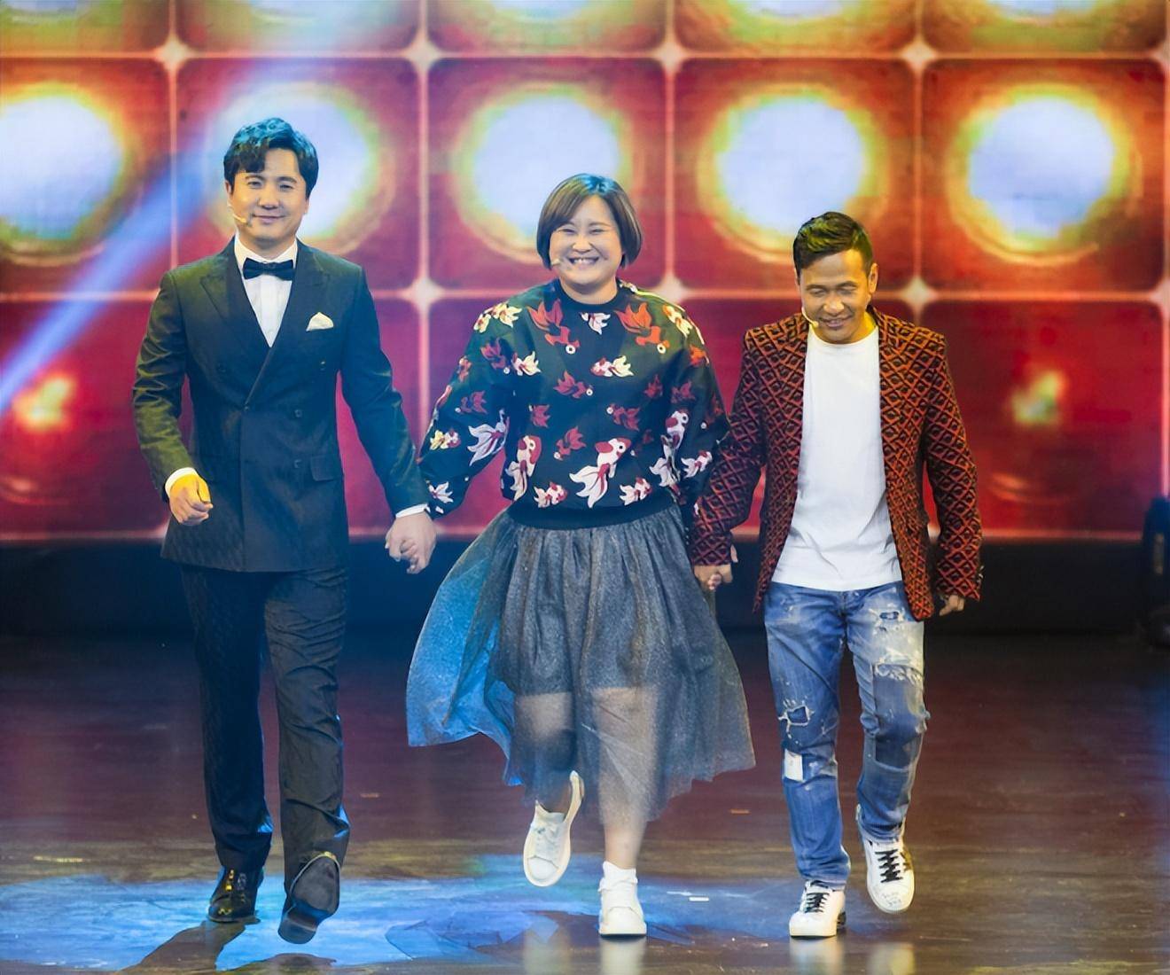 贾玲瘦身成美女,沈腾苦守综艺难支撑_节目_喜剧_电影